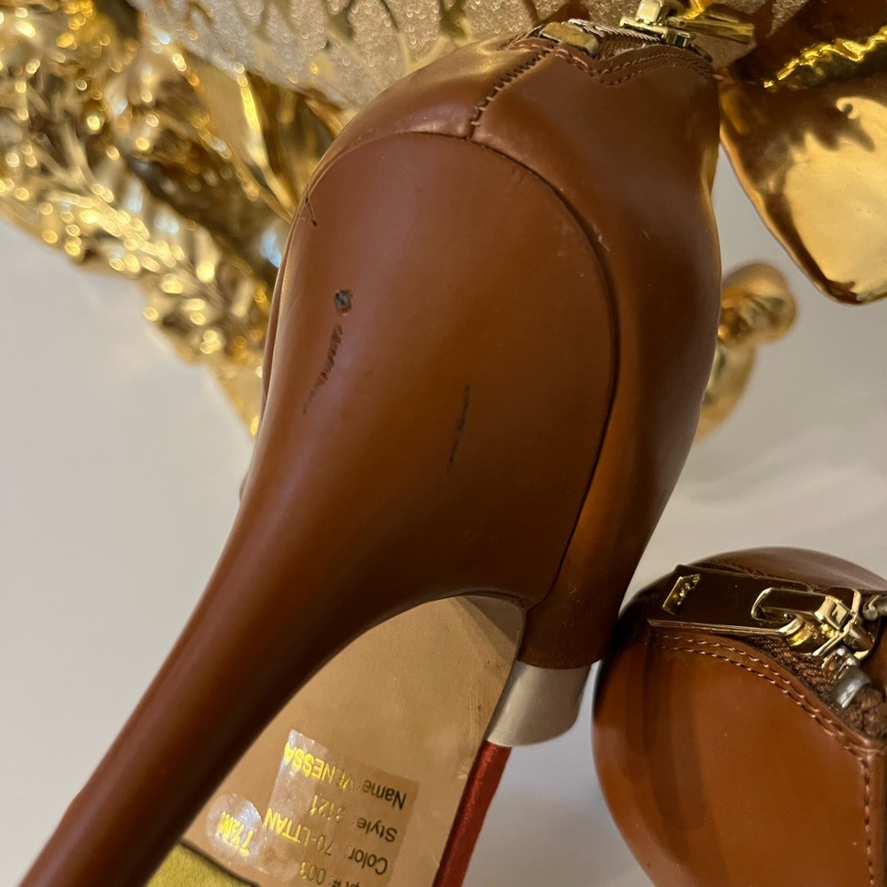 Color Block Stilettos - Picture 9 of 10